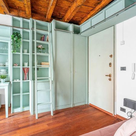 Mos29 - Luxurious Apartment - Near The Duomo Milánó Kültér fotó